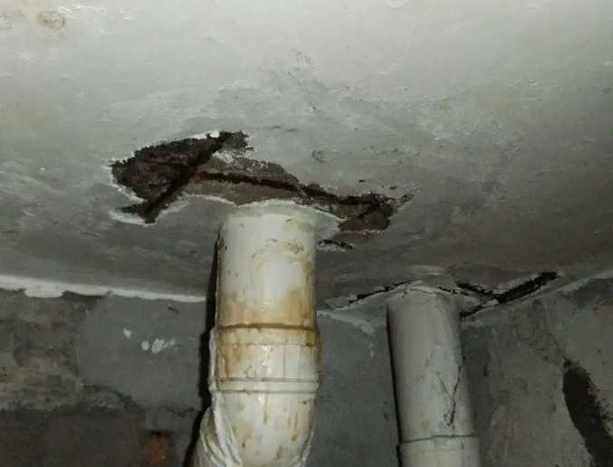 滨海卫生间漏水维修公司浅析滨海卫生间渗水维修的方法